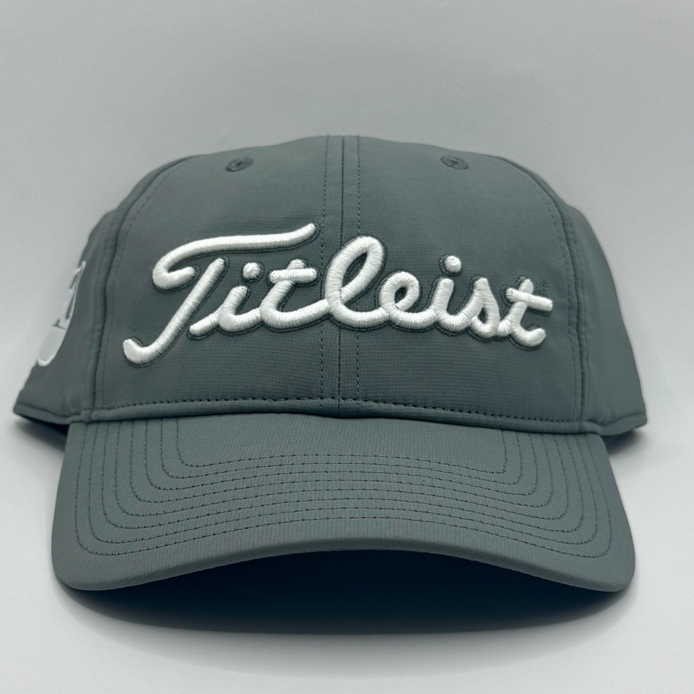 NWT Titleist Slideback Adjustable Golf Hat GRAY with Raised White logo/lettering - Picture 1 of 11